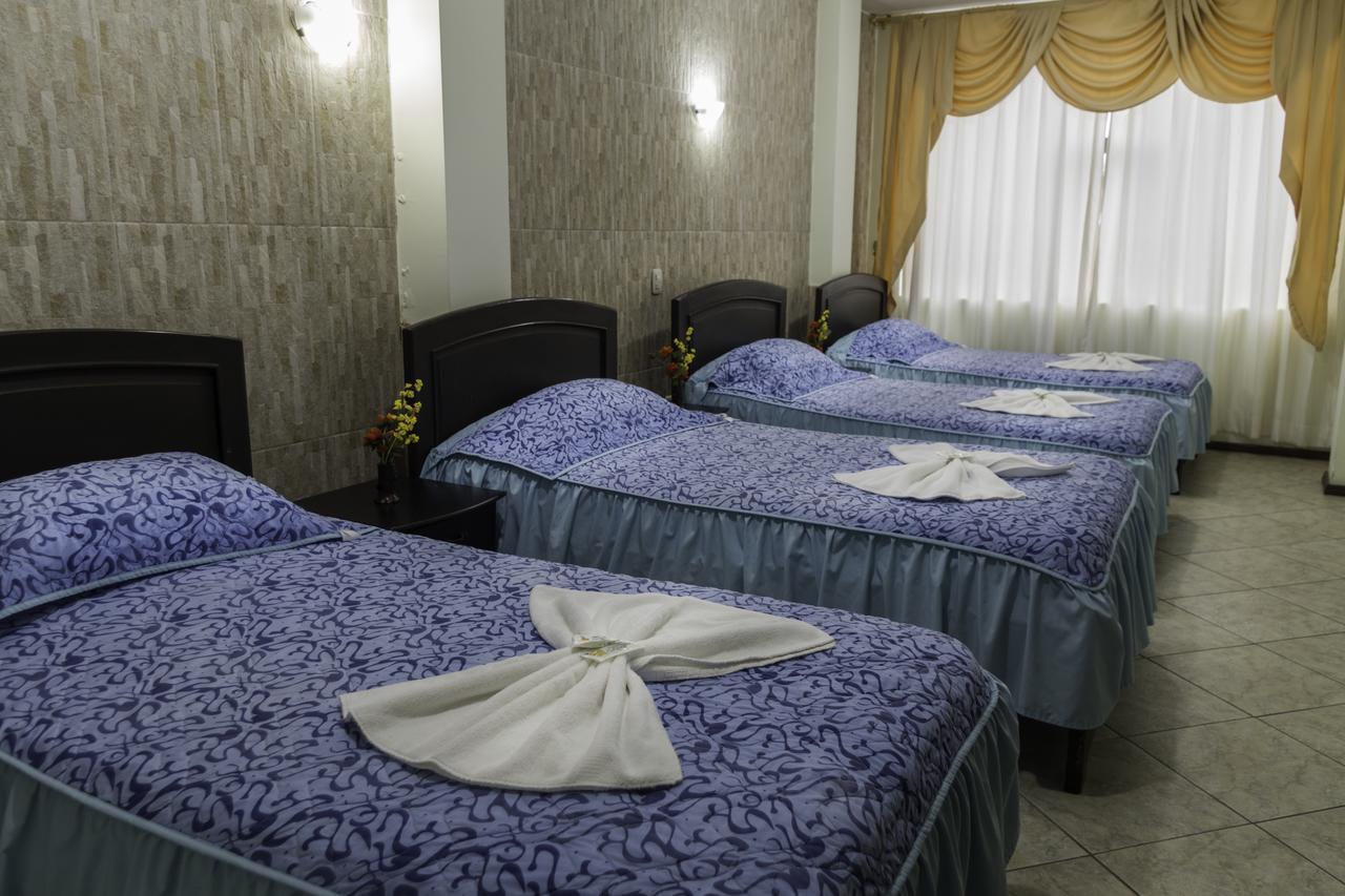 Hotel Oro Negro Puyo Esterno foto