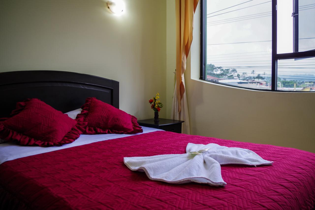 Hotel Oro Negro Puyo Esterno foto