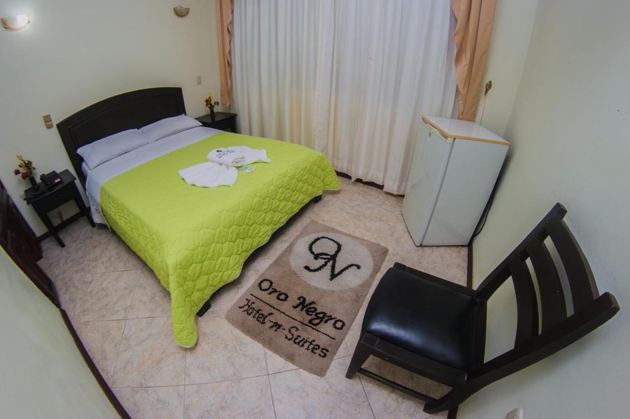 Hotel Oro Negro Puyo Esterno foto
